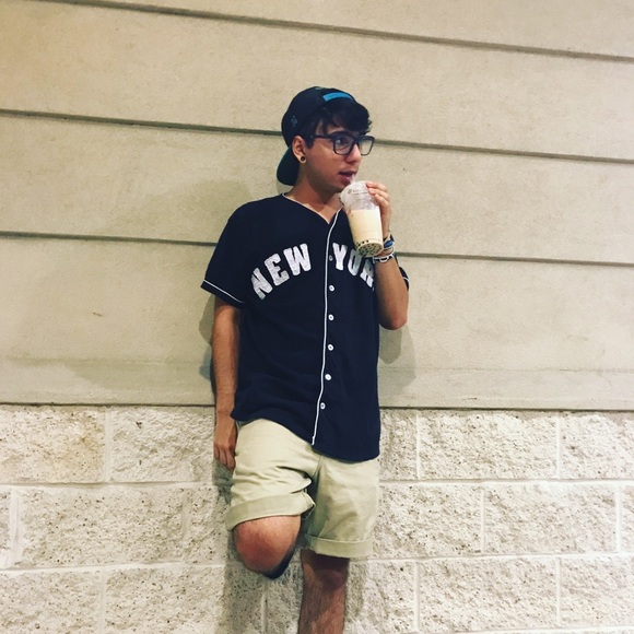 Meet your Posher, Jonathan - Picture 1 of 1